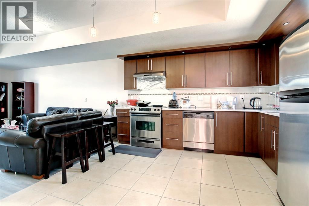 154 West Springs Road Sw, Calgary, Alberta  T3H 5W2 - Photo 10 - A2280435