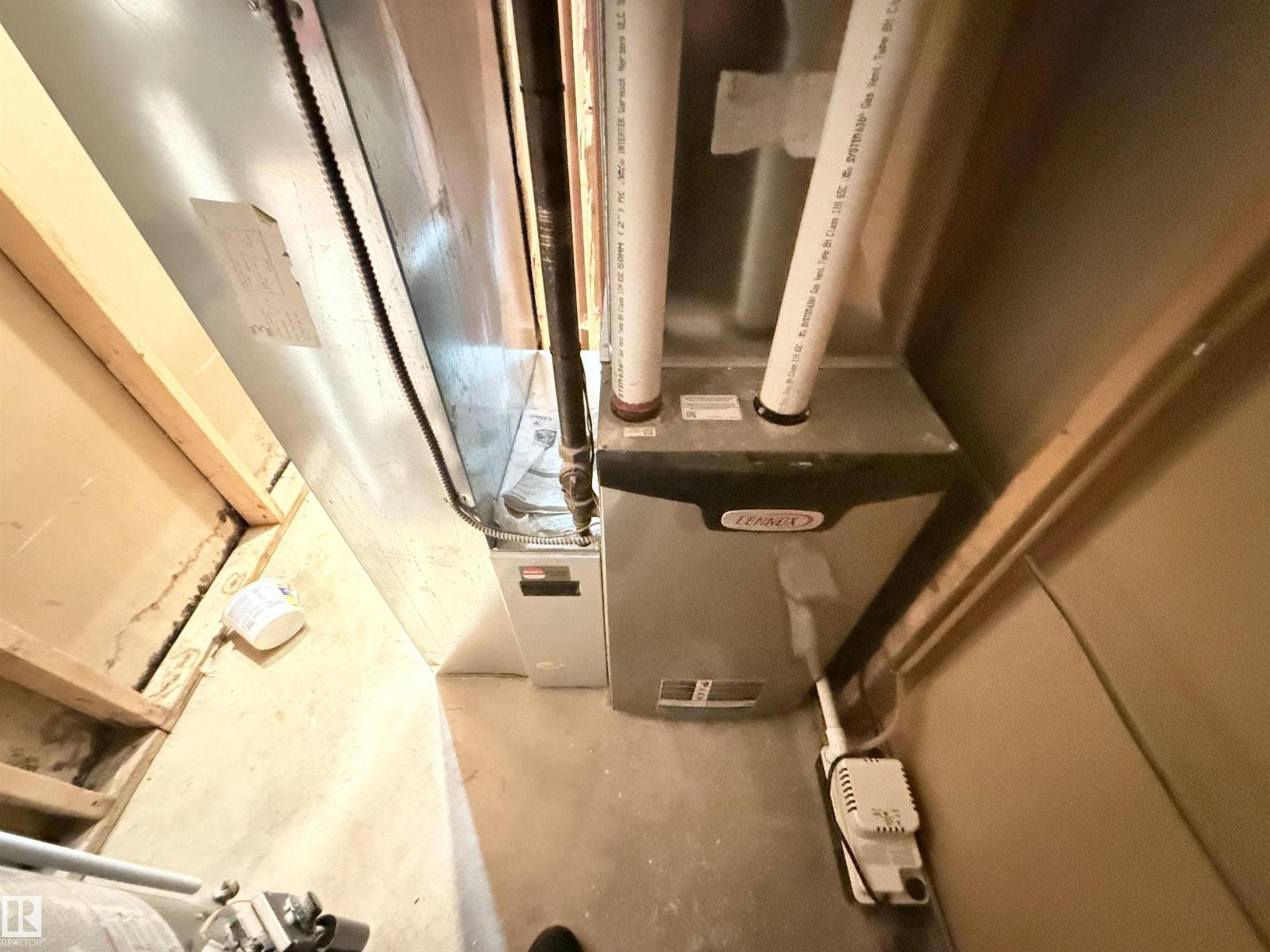 8604/ 8606 66 Av Nw, Edmonton, Alberta  T6E 0L3 - Photo 18 - E4470974