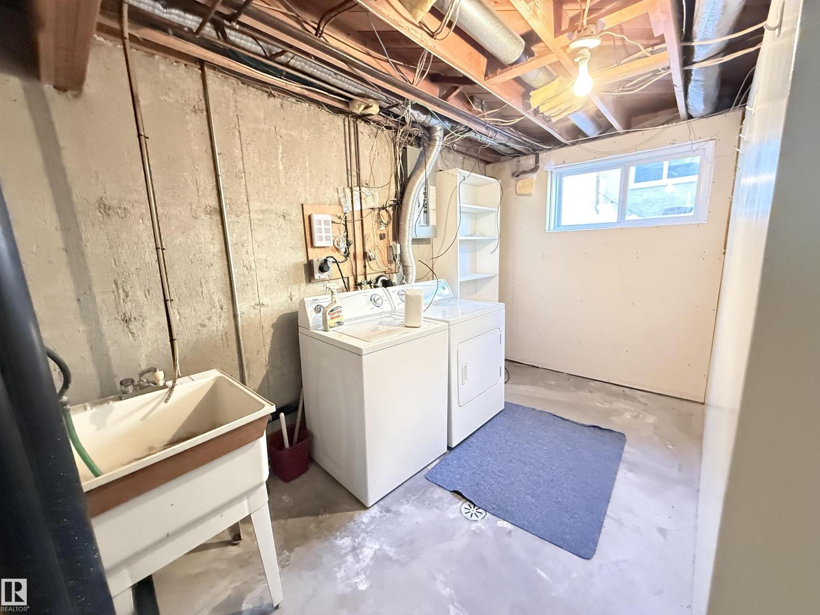 8604/ 8606 66 Av Nw, Edmonton, Alberta  T6E 0L3 - Photo 19 - E4470974