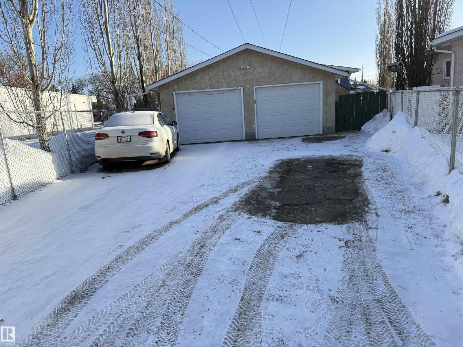 8604/ 8606 66 Av Nw, Edmonton, Alberta  T6E 0L3 - Photo 24 - E4470974