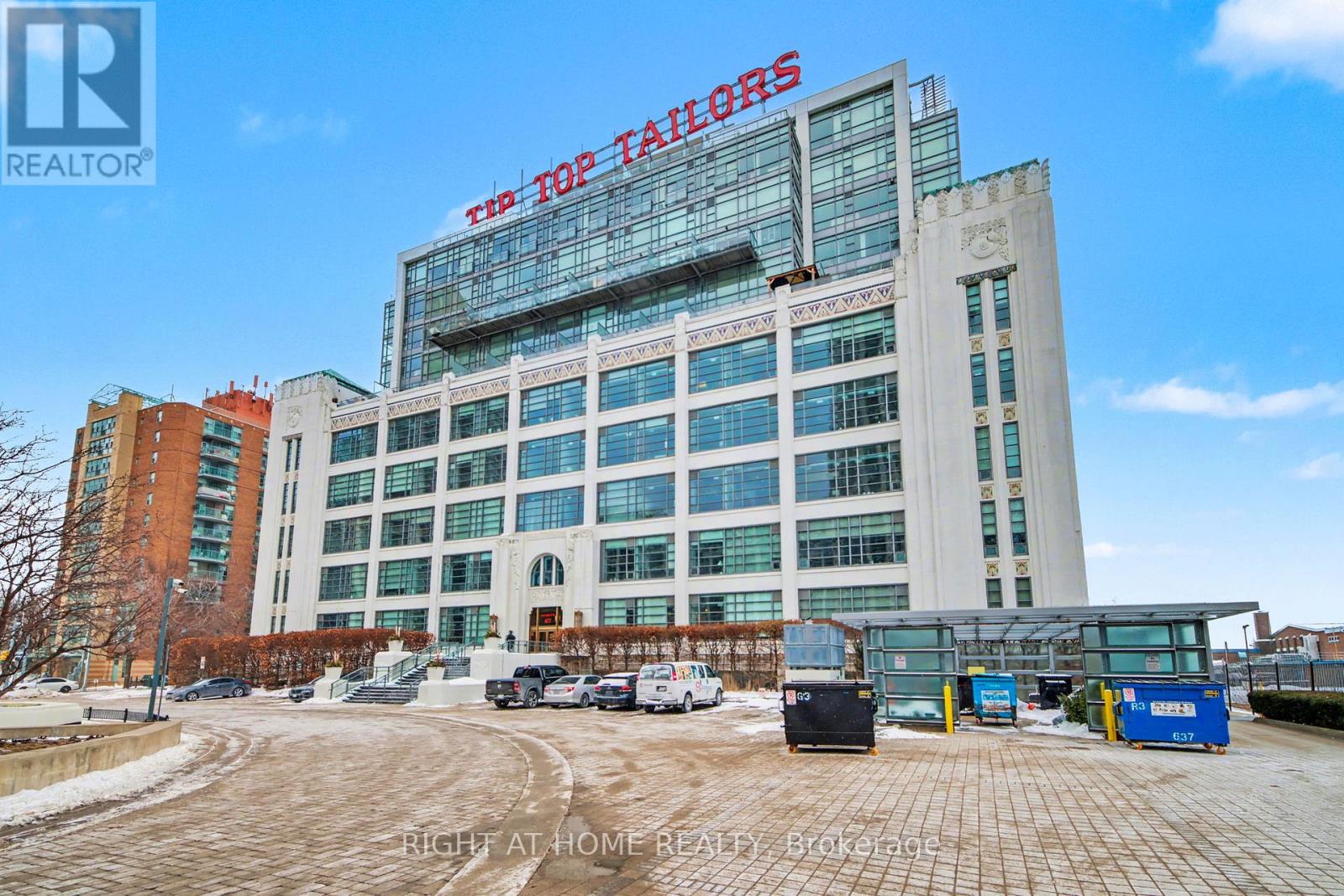 507 - 637 LAKESHORE ROAD W, Toronto, Ontario