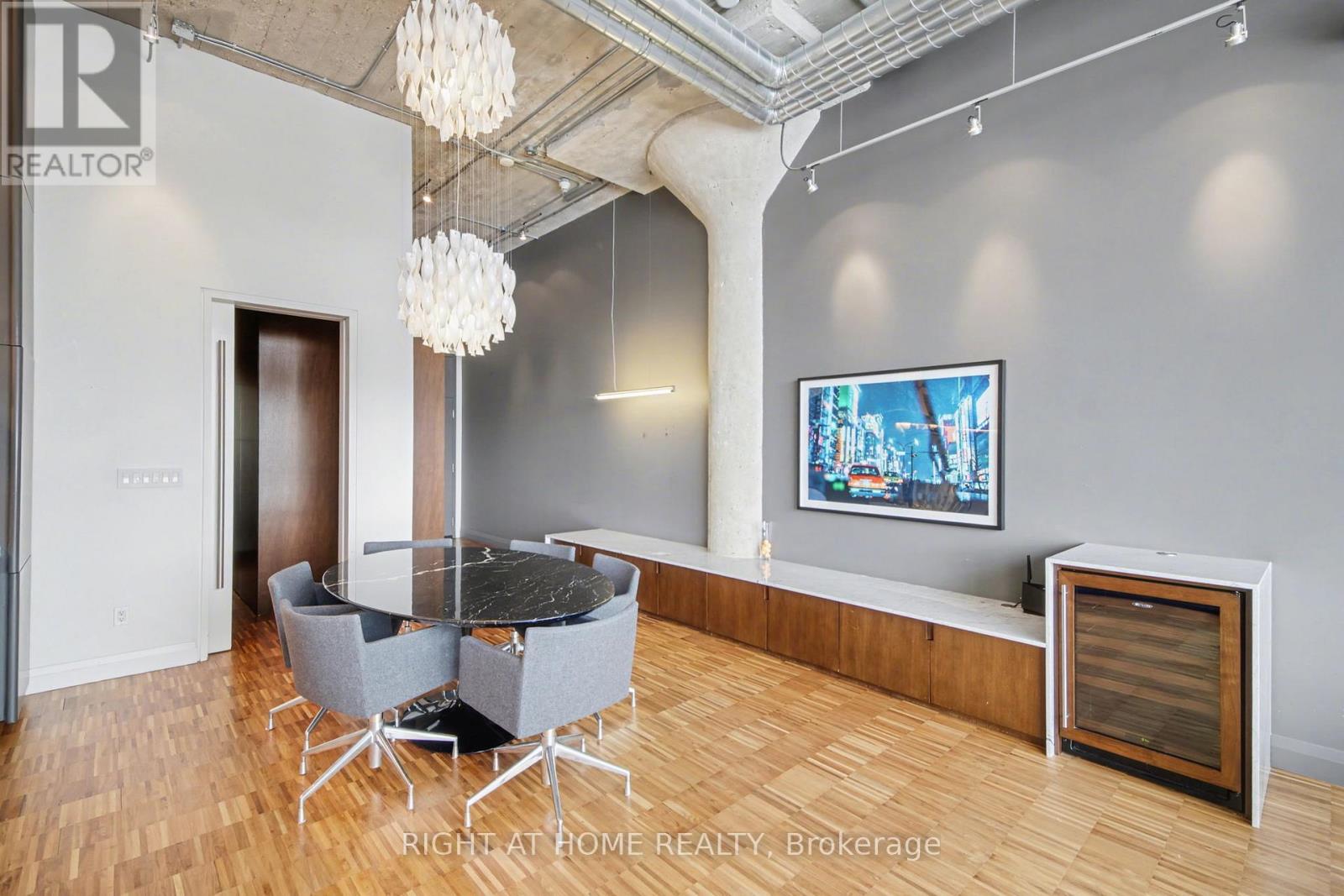 507 - 637 Lakeshore Road W, Toronto, Ontario  M5V 3J6 - Photo 14 - C12726894