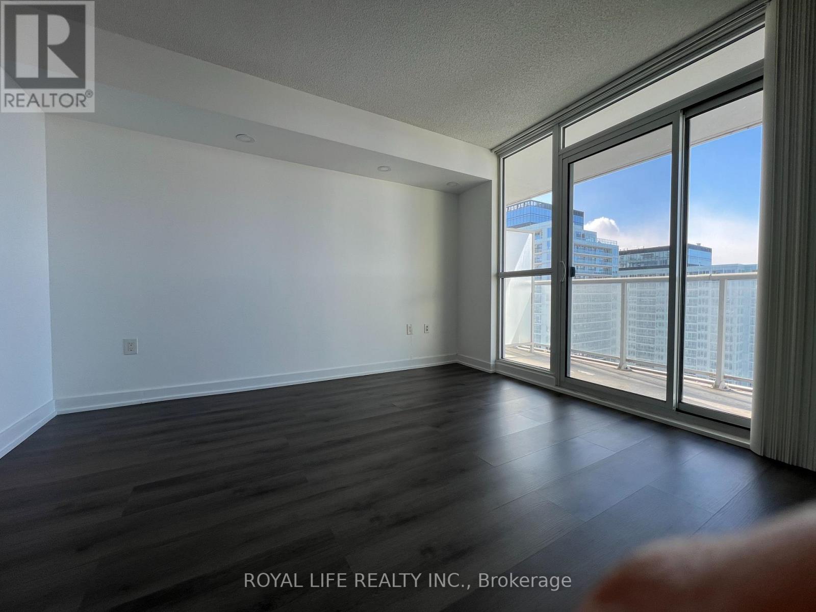 4110 - 75 Queens Wharf Road, Toronto, Ontario  M5V 0J8 - Photo 10 - C12726938