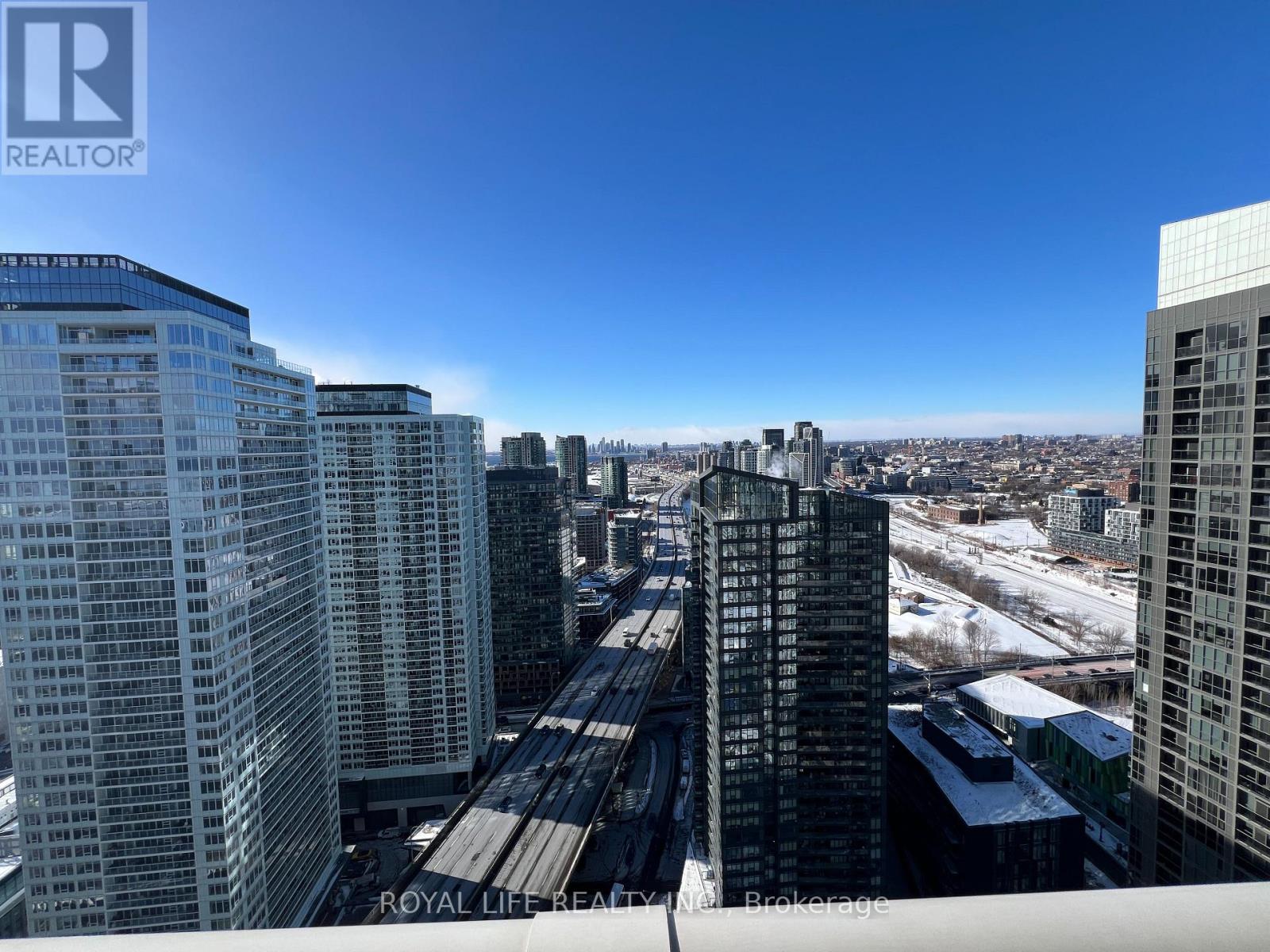 4110 - 75 Queens Wharf Road, Toronto, Ontario  M5V 0J8 - Photo 15 - C12726938