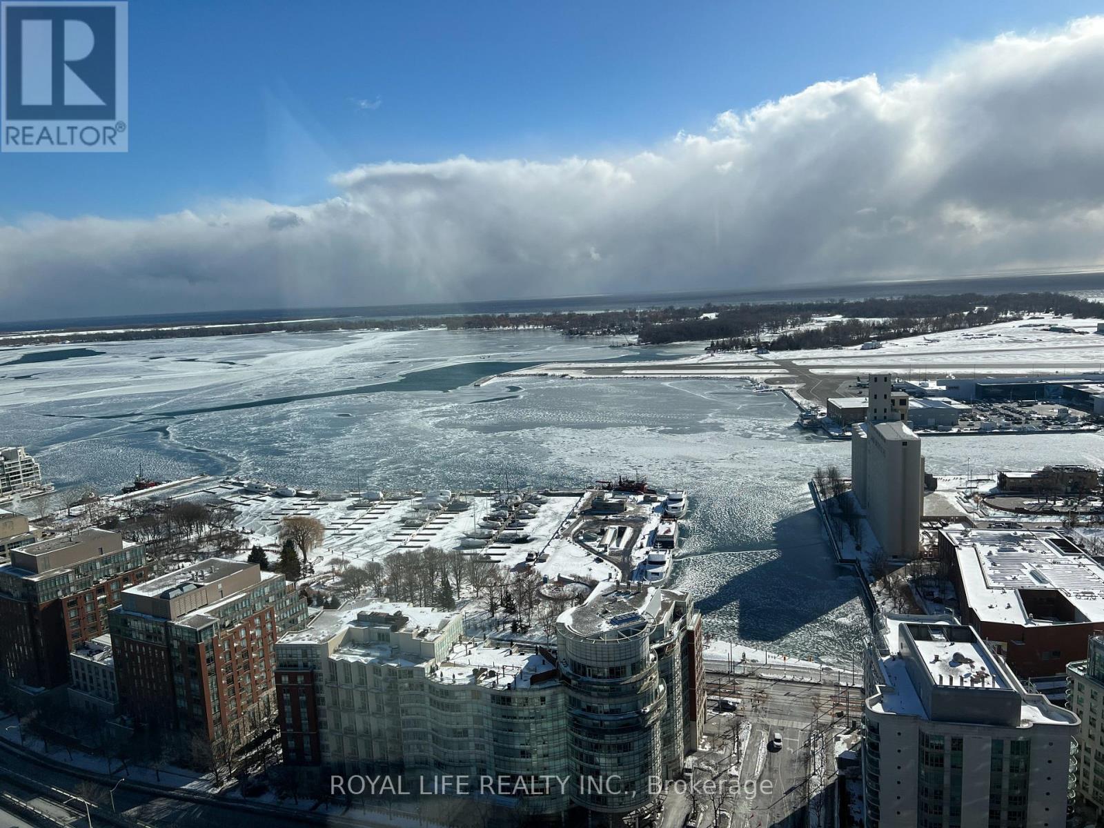 4110 - 75 Queens Wharf Road, Toronto, Ontario  M5V 0J8 - Photo 19 - C12726938