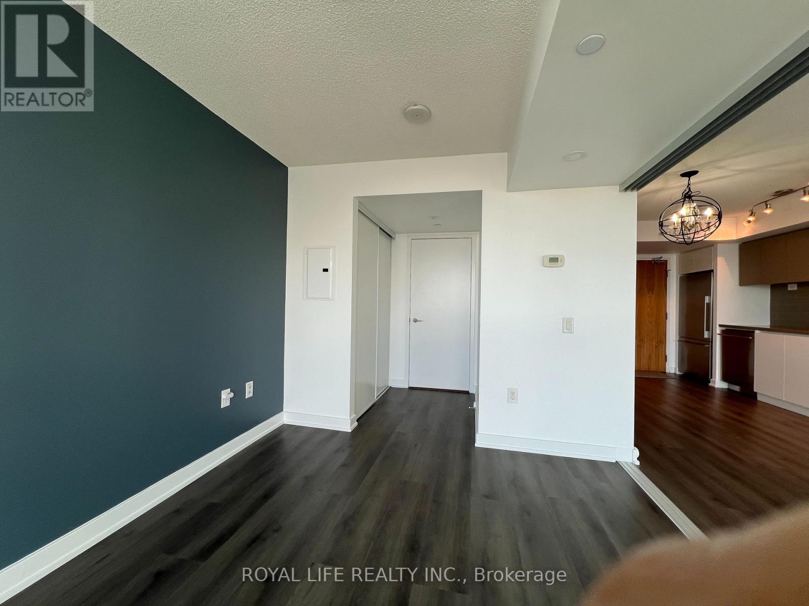 4110 - 75 Queens Wharf Road, Toronto, Ontario  M5V 0J8 - Photo 8 - C12726938