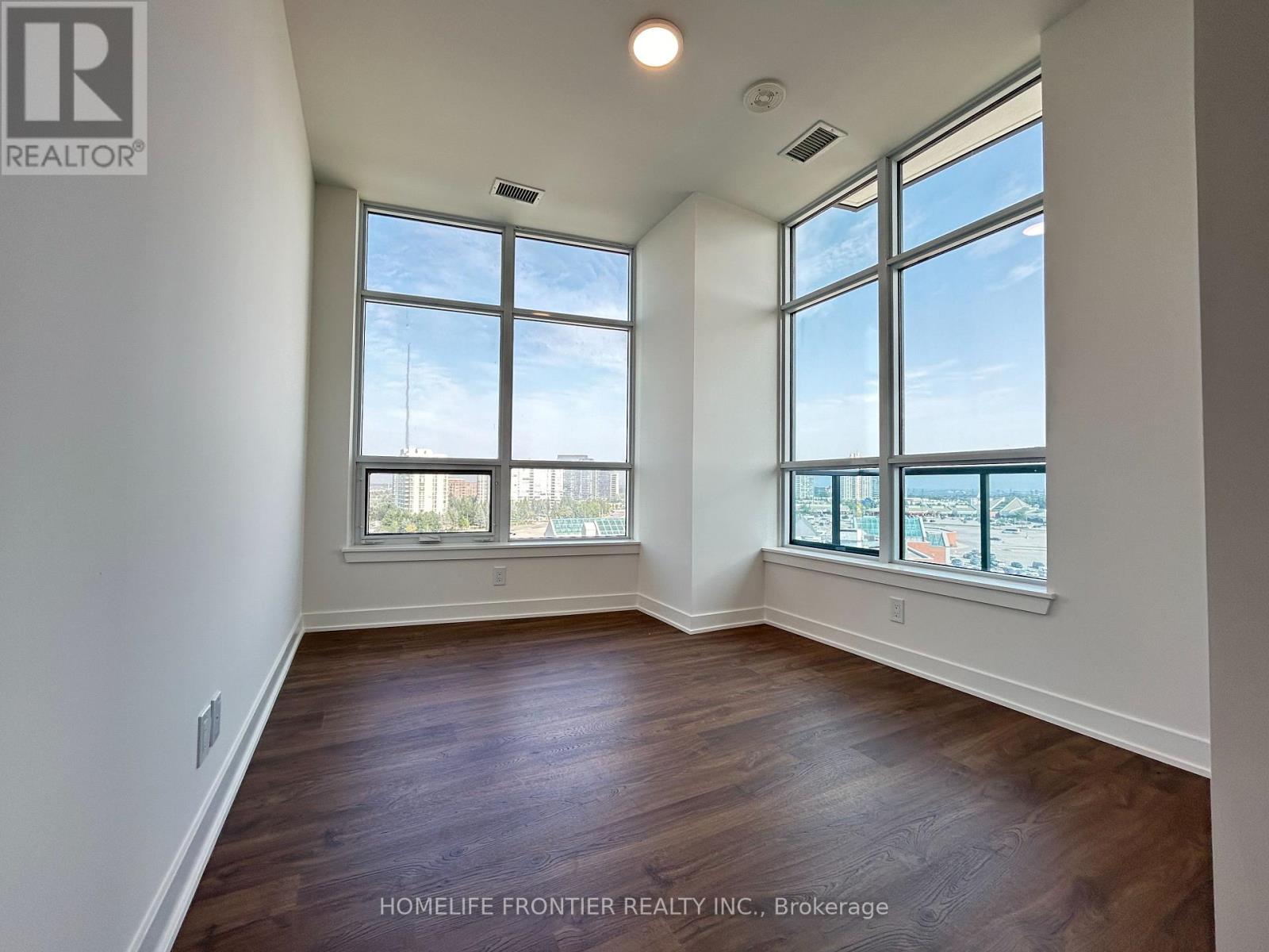 B-729 - 50 Upper Mall Way, Vaughan, Ontario  L4J 0L8 - Photo 15 - N12726930