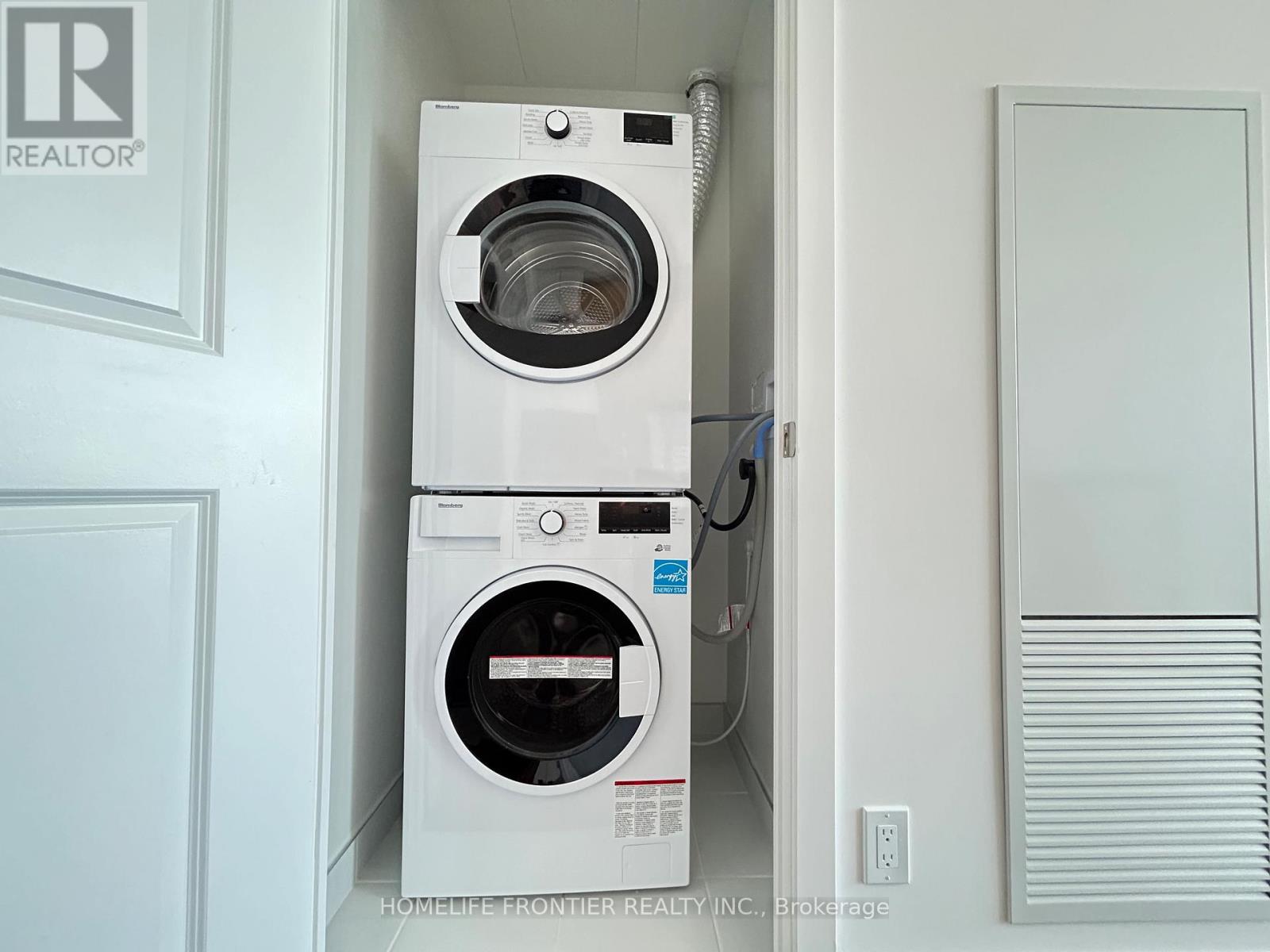 B-729 - 50 Upper Mall Way, Vaughan, Ontario  L4J 0L8 - Photo 17 - N12726930