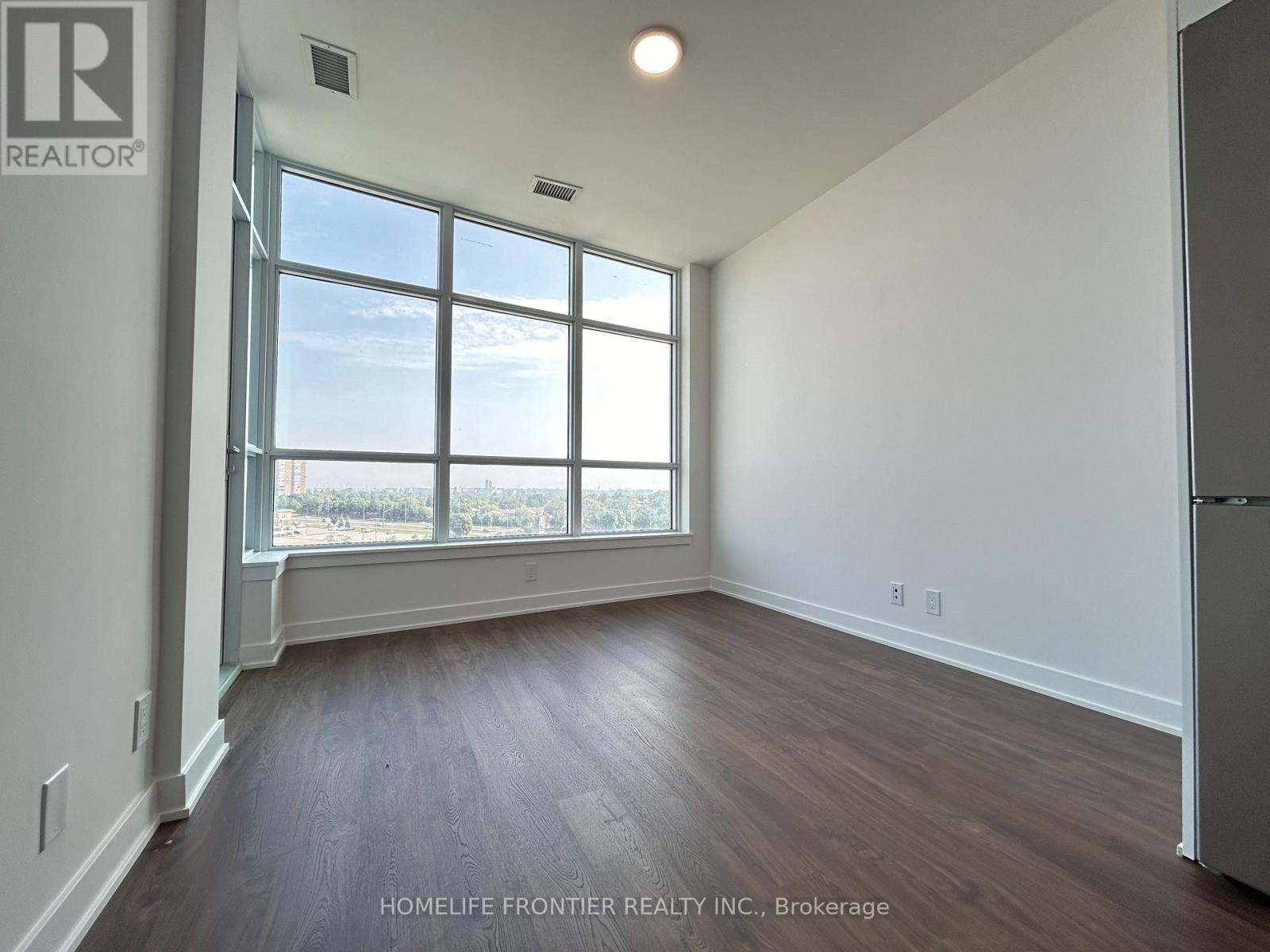 B-729 - 50 Upper Mall Way, Vaughan, Ontario  L4J 0L8 - Photo 20 - N12726930