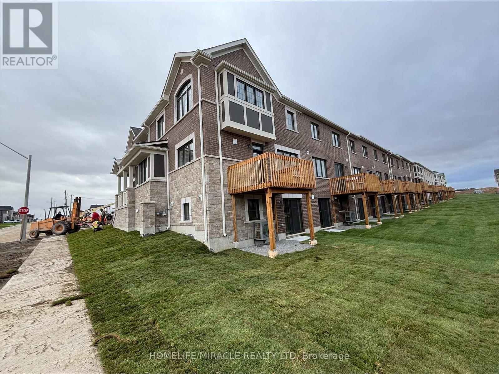 41 LOWER STREET, Barrie, Ontario