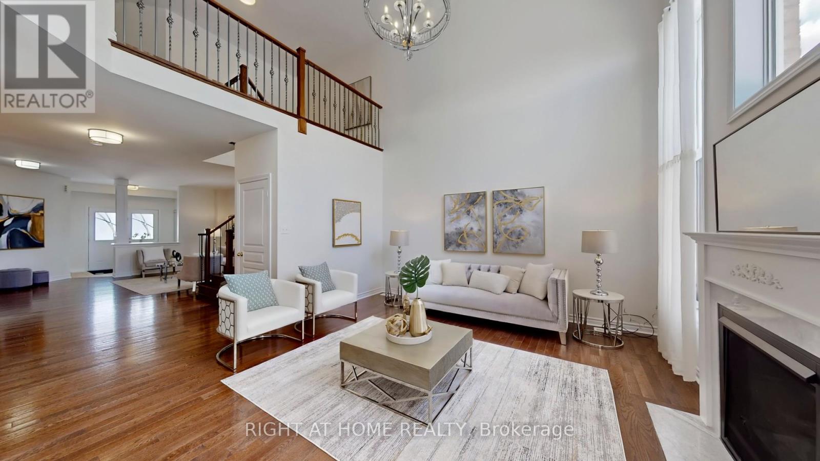 20 Charlemagne Avenue, Barrie, Ontario  L4M 0A7 - Photo 14 - S12726946