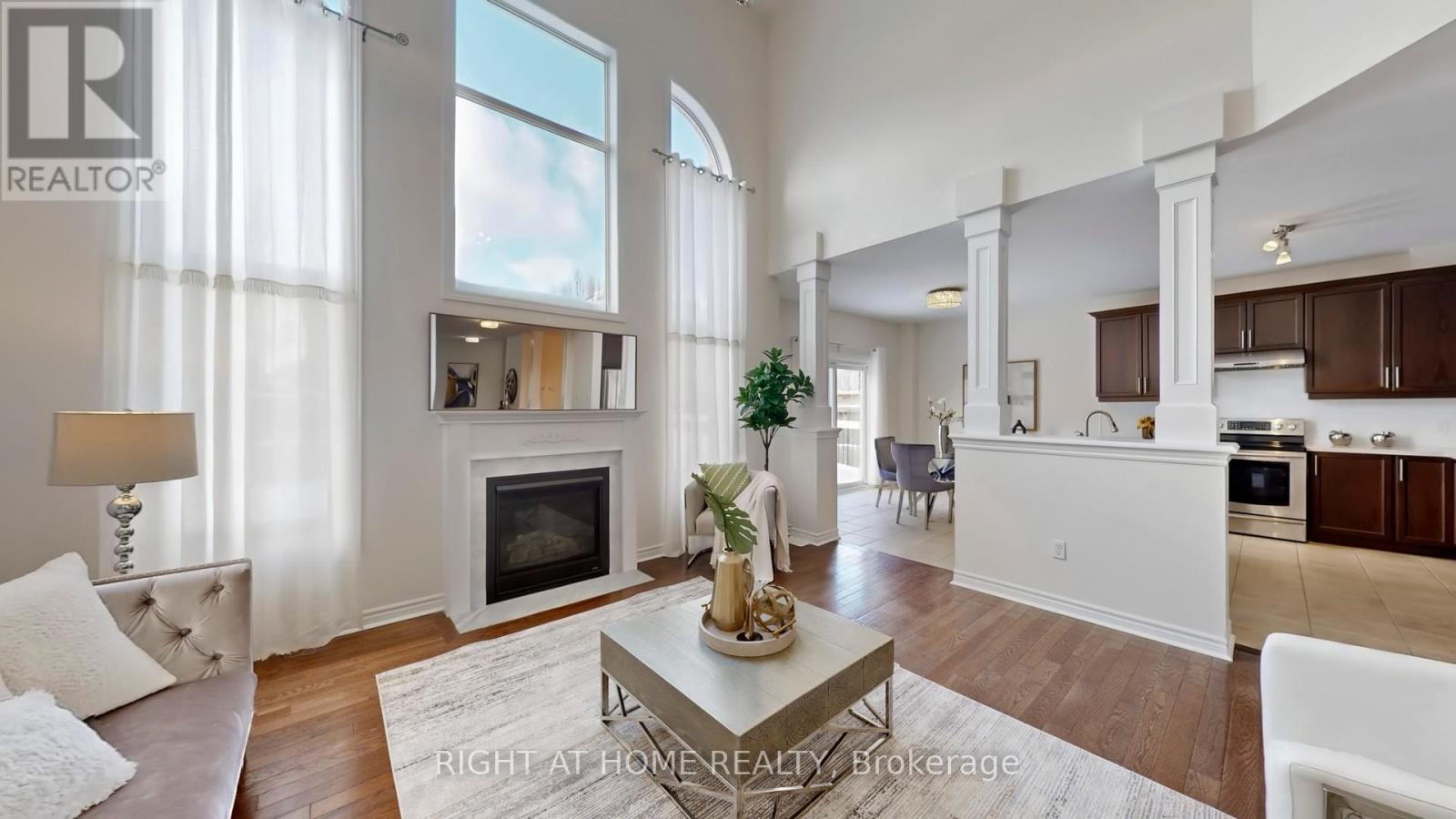 20 Charlemagne Avenue, Barrie, Ontario  L4M 0A7 - Photo 17 - S12726946