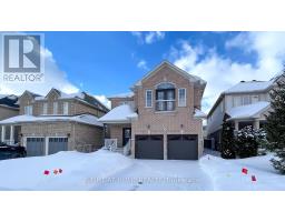20 CHARLEMAGNE AVENUE, Barrie, Ontario
