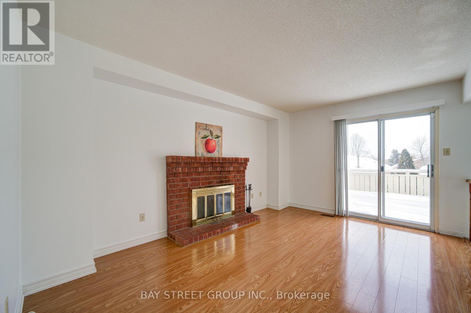 24 Militia Trail, Markham, Ontario  L3R 9H6 - Photo 10 - N12693624