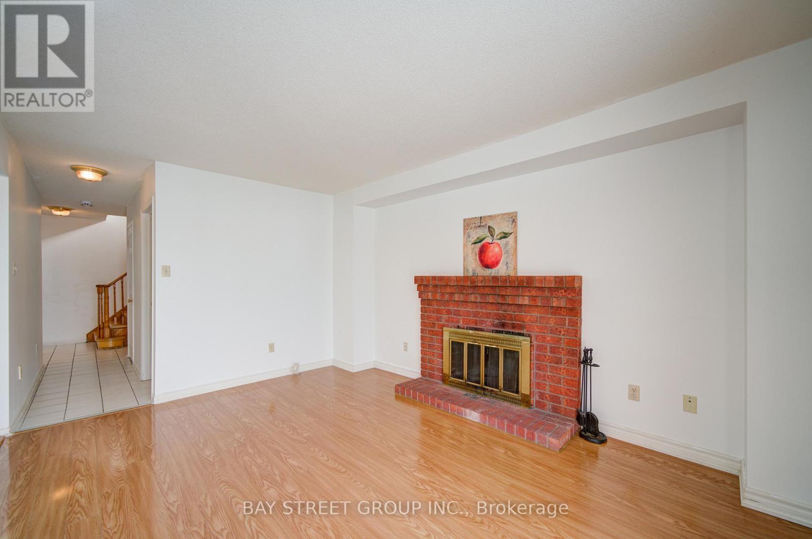 24 Militia Trail, Markham, Ontario  L3R 9H6 - Photo 12 - N12693624