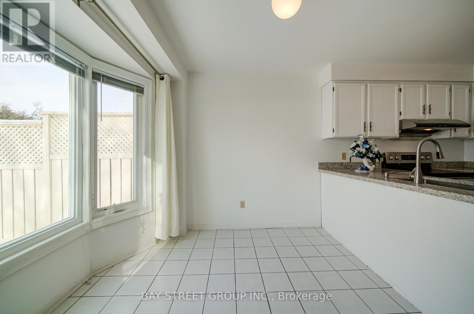 24 Militia Trail, Markham, Ontario  L3R 9H6 - Photo 16 - N12693624