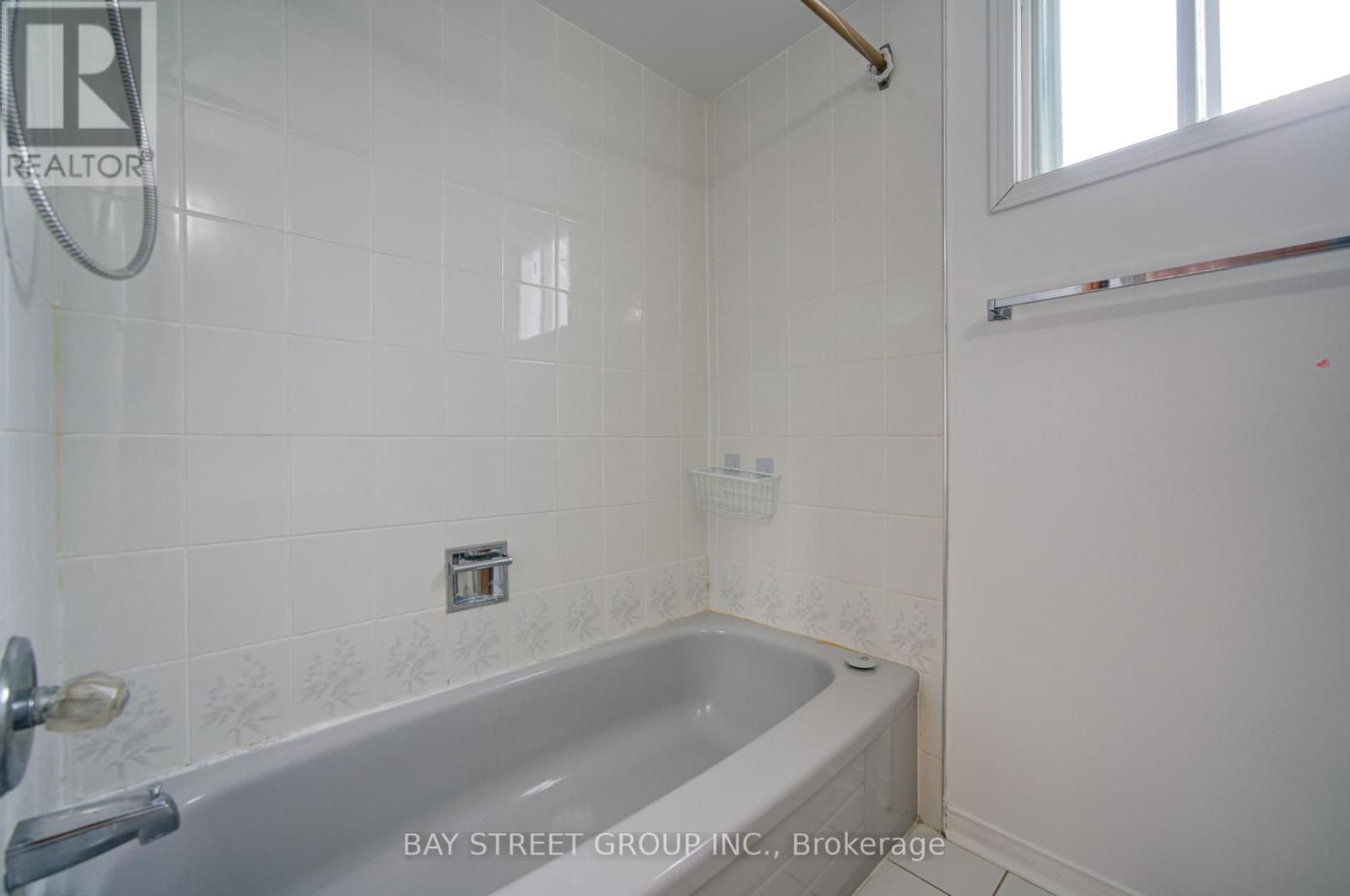 24 Militia Trail, Markham, Ontario  L3R 9H6 - Photo 27 - N12693624