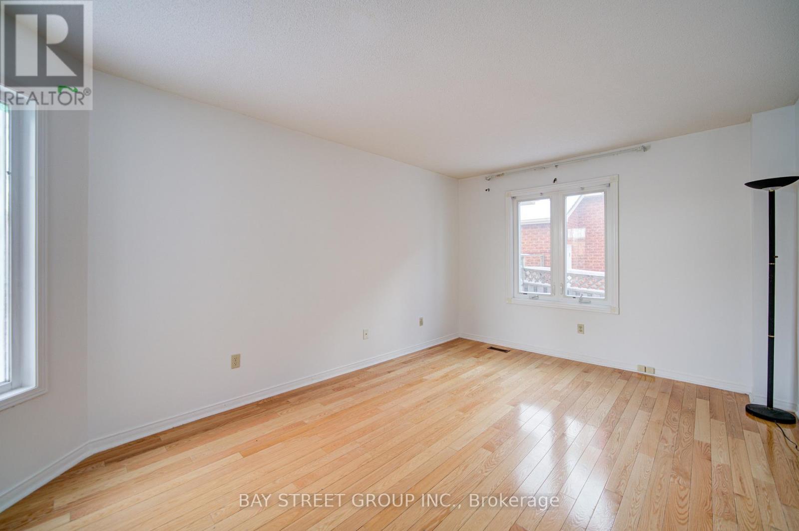 24 Militia Trail, Markham, Ontario  L3R 9H6 - Photo 4 - N12693624