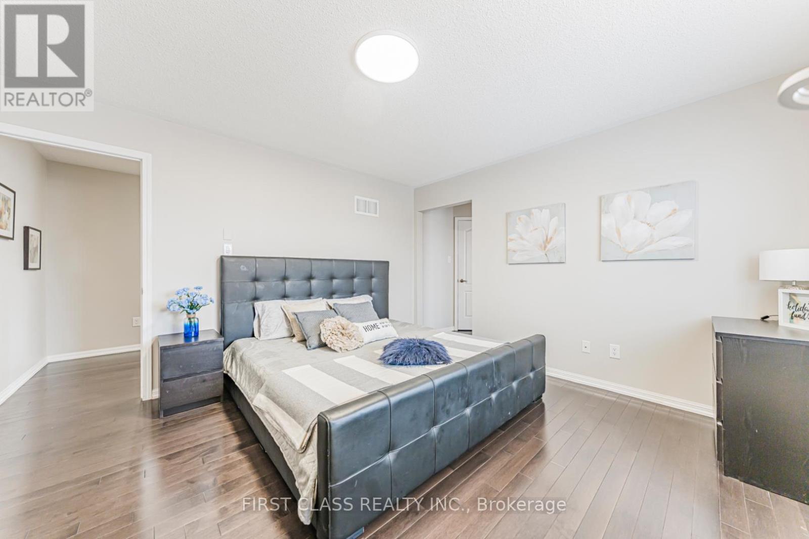 238 Whetham Heights, Milton, Ontario  L9T 0P2 - Photo 25 - W12726900