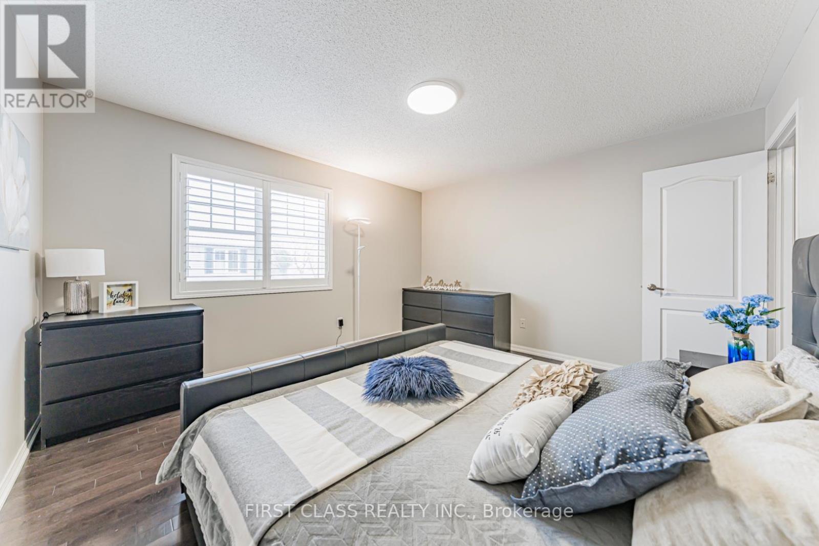 238 Whetham Heights, Milton, Ontario  L9T 0P2 - Photo 27 - W12726900