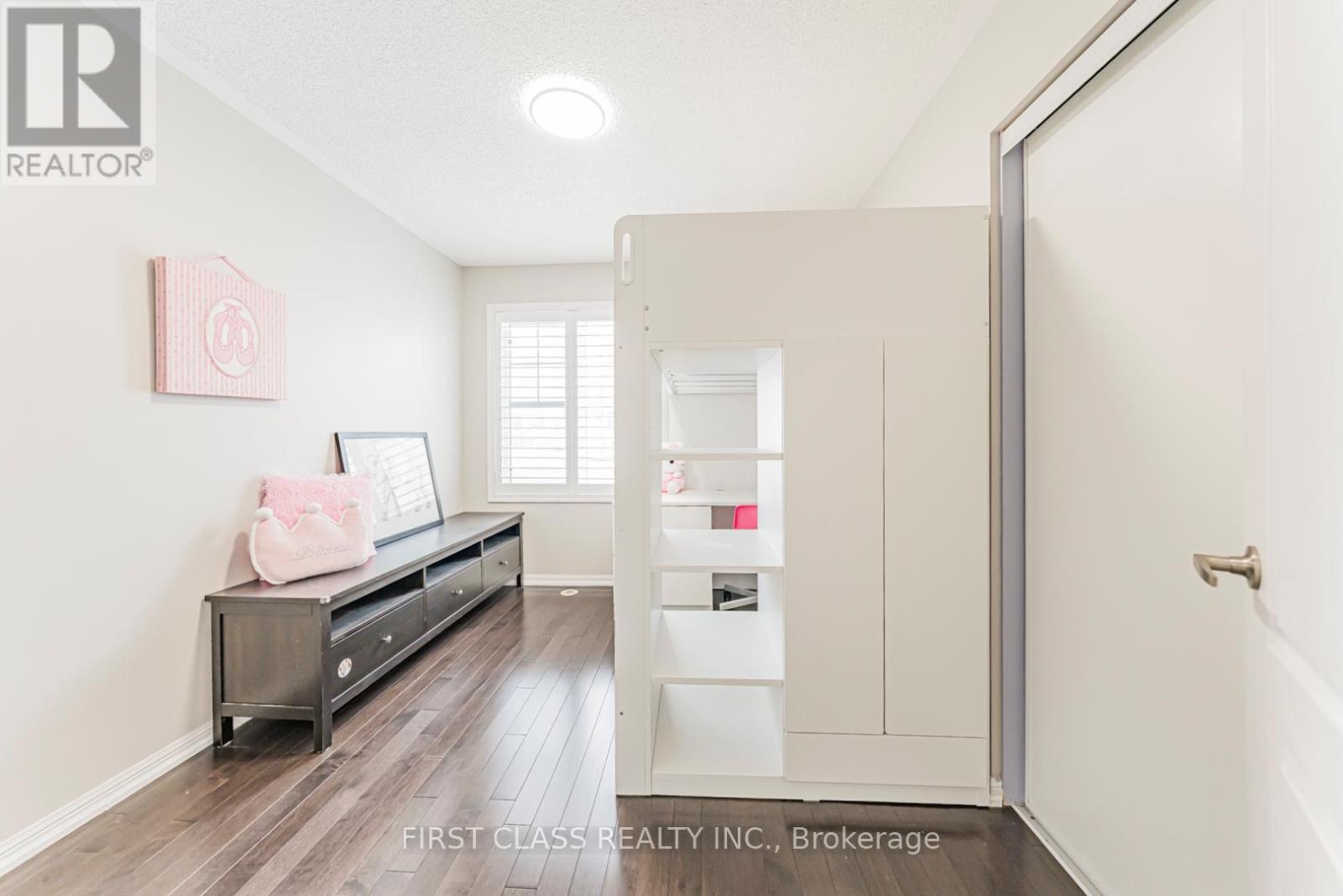 238 Whetham Heights, Milton, Ontario  L9T 0P2 - Photo 32 - W12726900