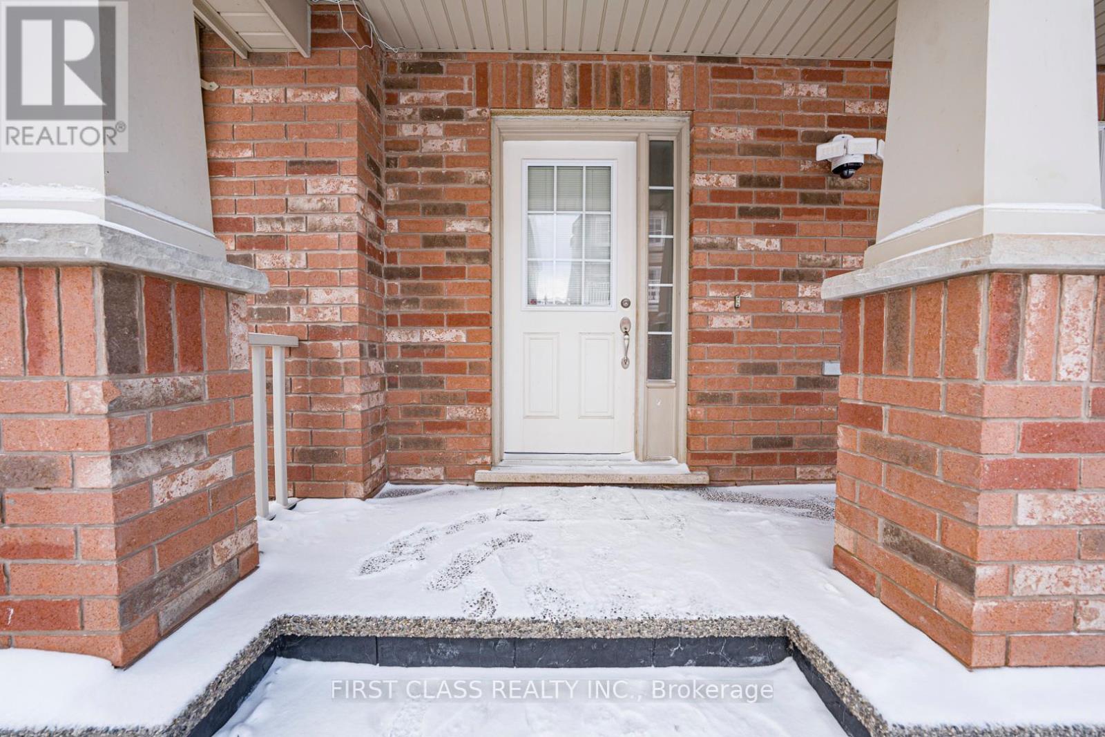 238 Whetham Heights, Milton, Ontario  L9T 0P2 - Photo 4 - W12726900