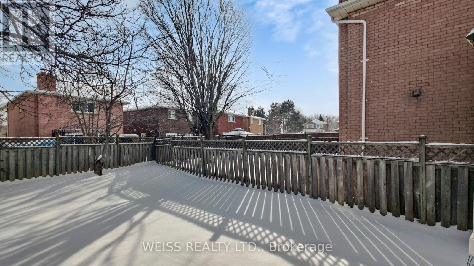 9 Tralee Street, Brampton, Ontario  L6Z 2X4 - Photo 39 - W12726940