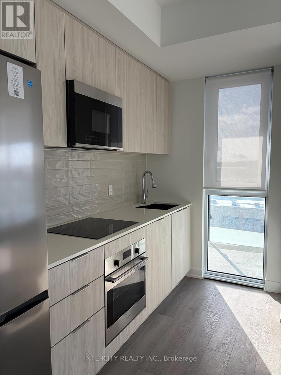 416 - 15 Skyridge Drive S, Brampton, Ontario  L6P 4S3 - Photo 9 - W12726950