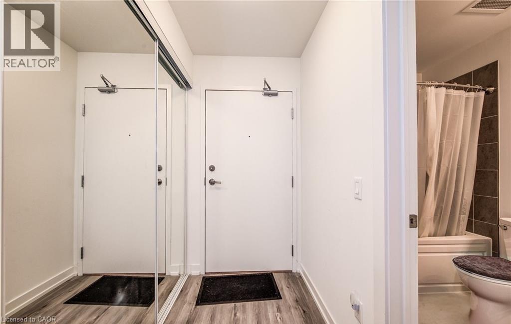 247 Northfield Drive Unit# 309, Waterloo, Ontario  N2K 0H1 - Photo 3 - 40799843