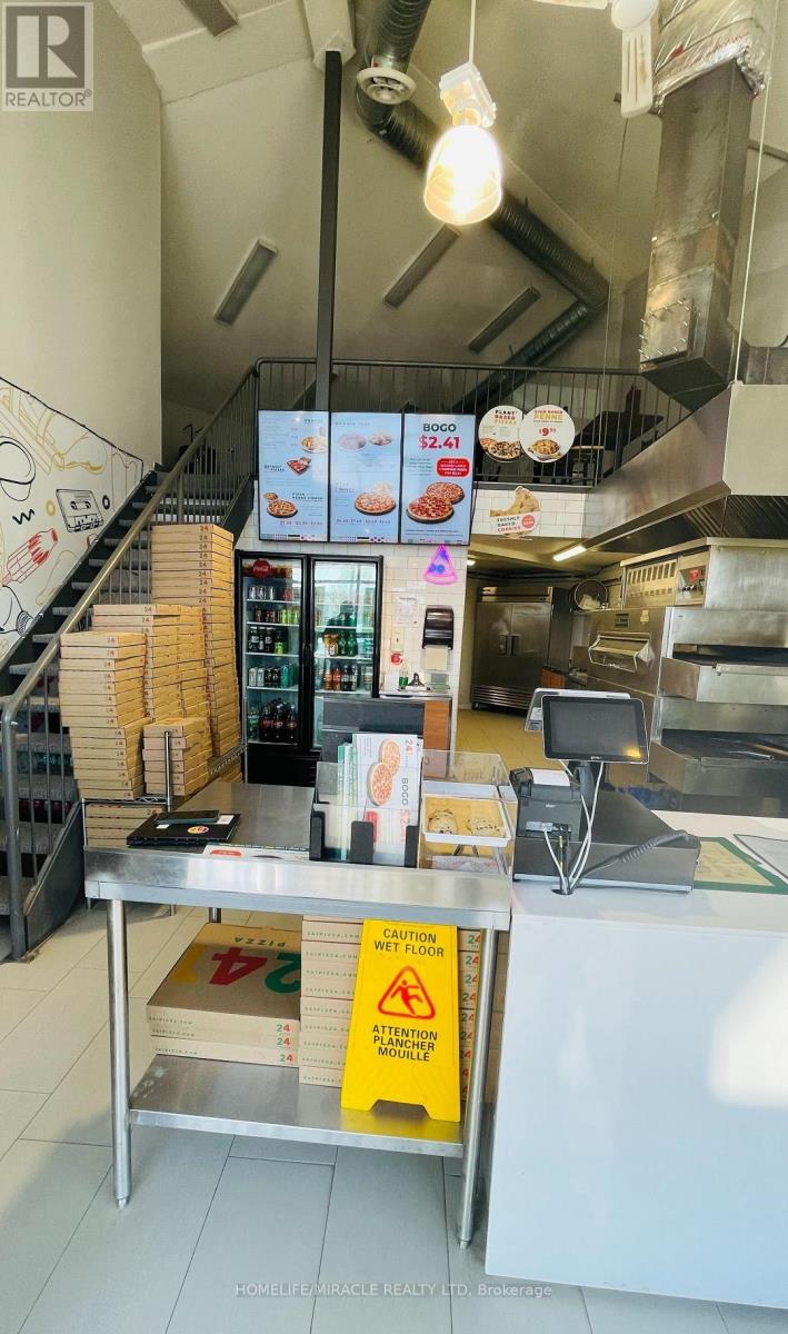 3 - 230-232 Kent Street W, Kawartha Lakes, Ontario  K9V 6A4 - Photo 10 - X12726904