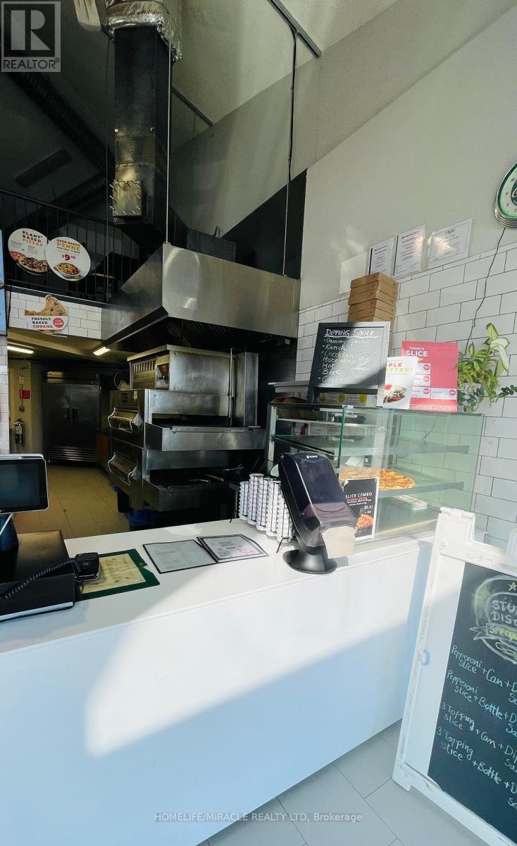 3 - 230-232 Kent Street W, Kawartha Lakes, Ontario  K9V 6A4 - Photo 5 - X12726904