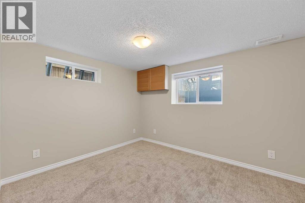 920 42 Street Sw, Calgary, Alberta  T3C 1Y8 - Photo 28 - A2276490