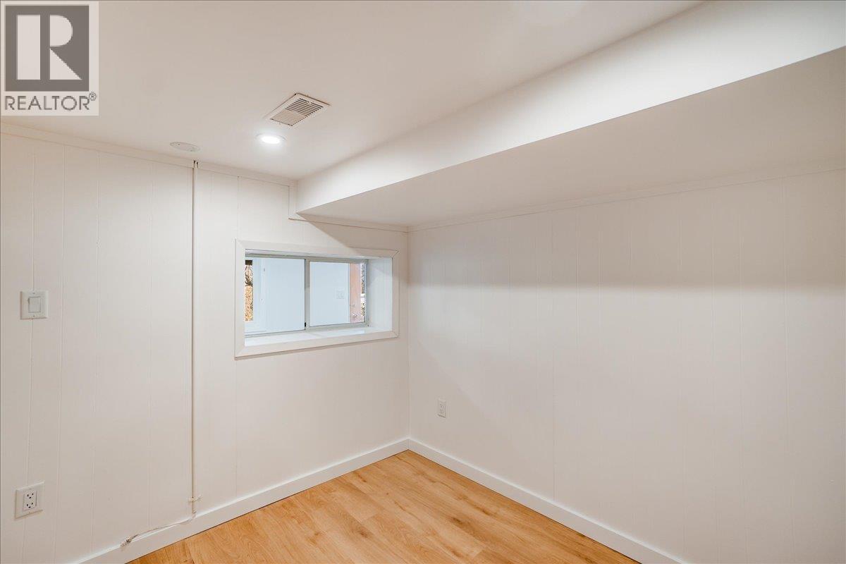 604 Wasson Street, Nelson, British Columbia  V1L 3G7 - Photo 47 - 10372622