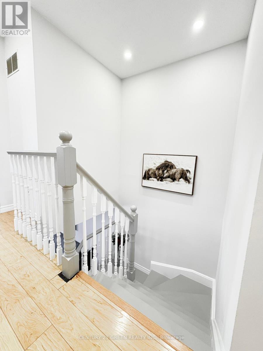 66 Millstone Drive, Brampton, Ontario  L6Y 4P8 - Photo 25 - W12726382