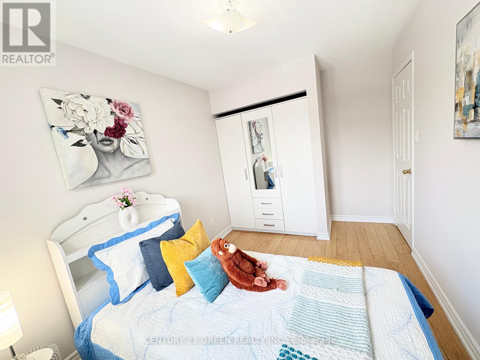 66 Millstone Drive, Brampton, Ontario  L6Y 4P8 - Photo 28 - W12726382