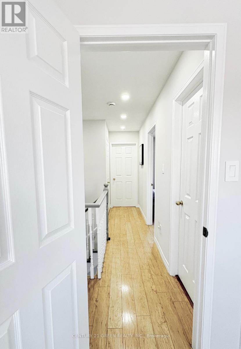 66 Millstone Drive, Brampton, Ontario  L6Y 4P8 - Photo 26 - W12726382