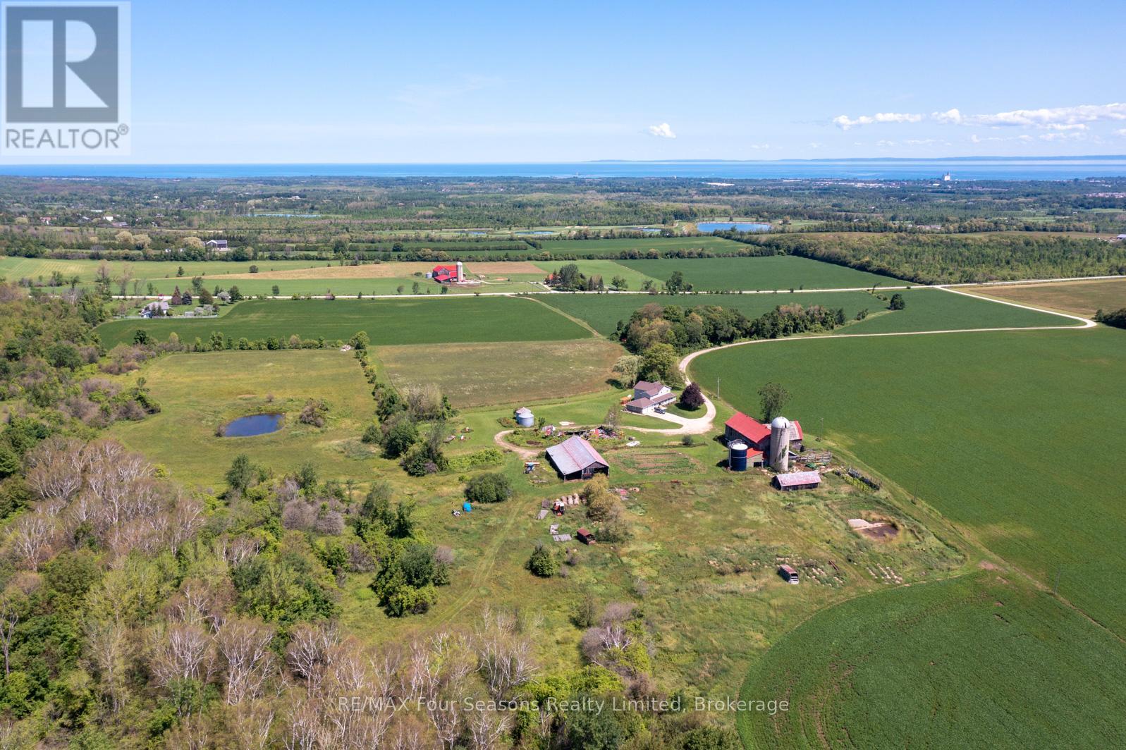 8483 36/37 Nottawasaga Side Road, Clearview, Ontario  L0M 1P0 - Photo 9 - S12726968