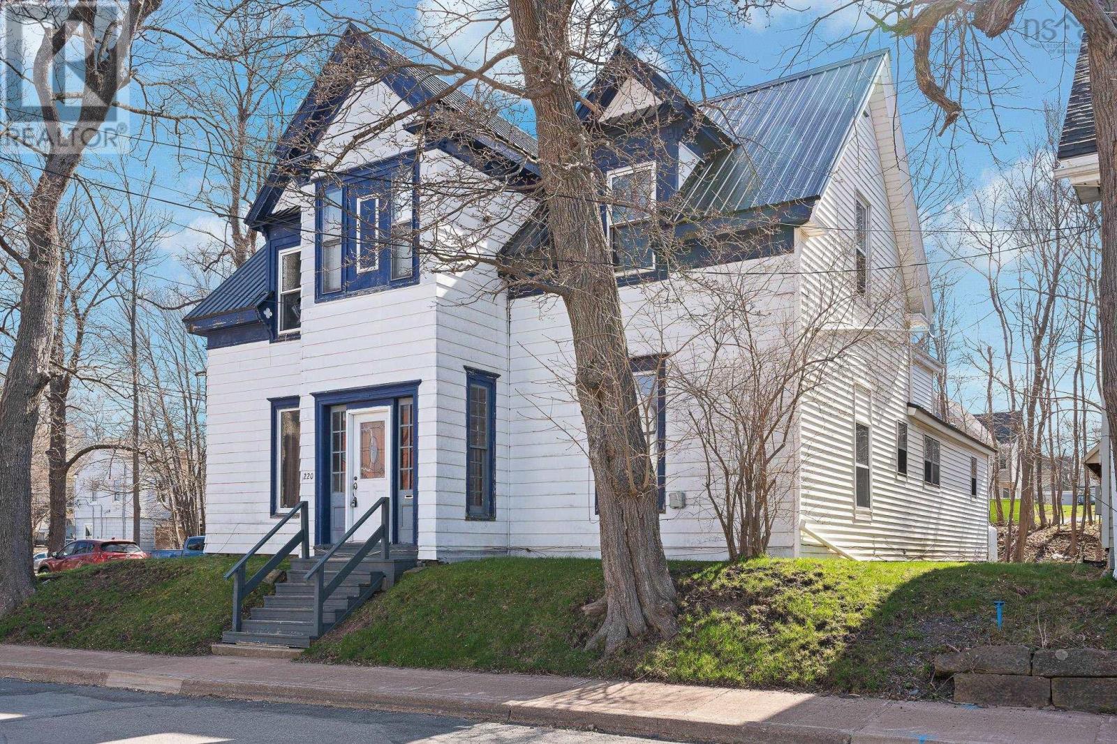 220 James Street, New Glasgow, Nova Scotia