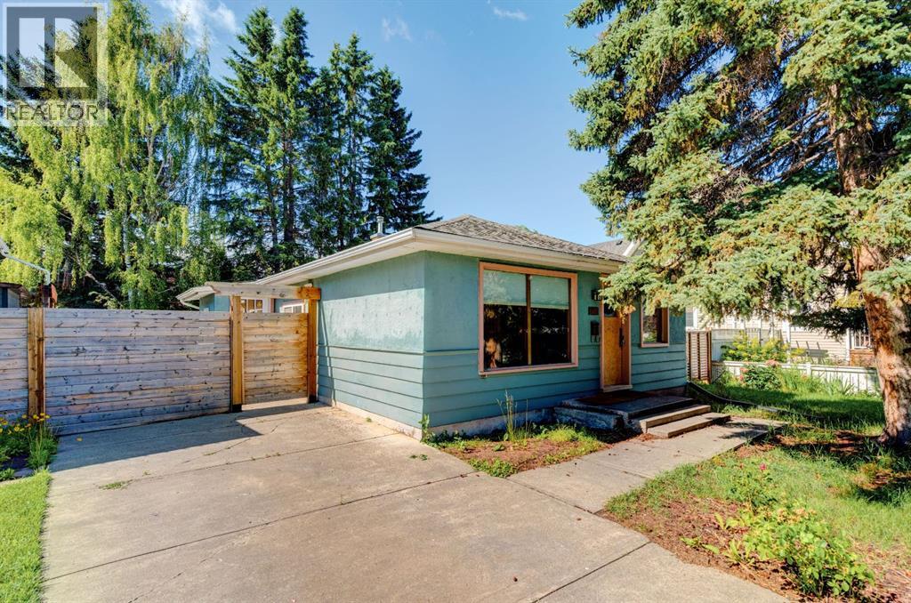 6115 Bow Crescent Nw, Calgary, Alberta  T3B 2C2 - Photo 2 - A2271856