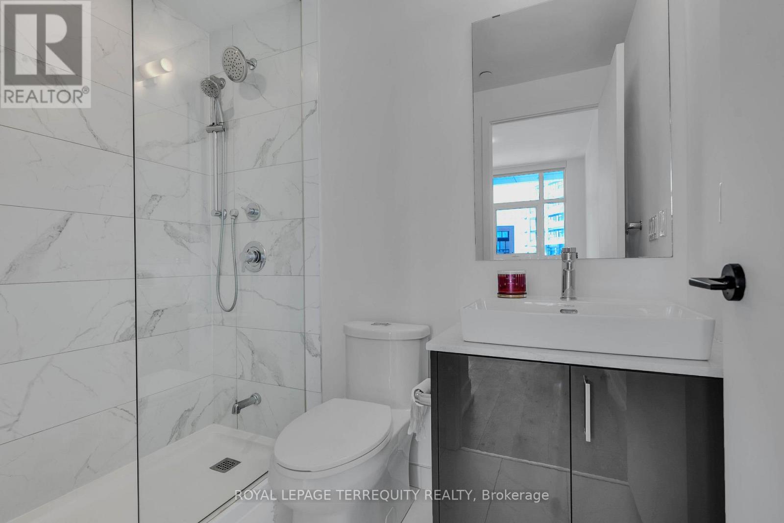 326 - 50 George Butchart Drive, Toronto, Ontario  M3K 0C9 - Photo 15 - W12724600