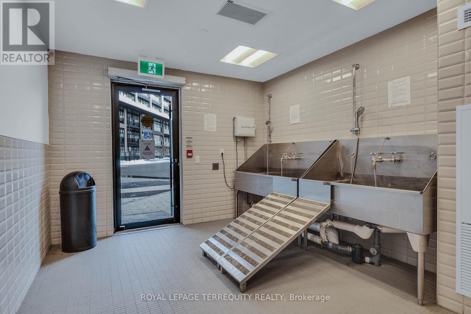 326 - 50 George Butchart Drive, Toronto, Ontario  M3K 0C9 - Photo 33 - W12724600