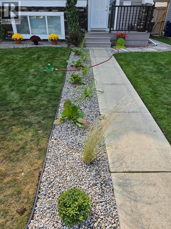 49 Aztec Crescent, Blackfalds, Alberta  T4M 0M2 - Photo 44 - A2279039