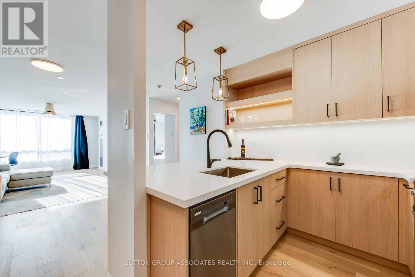 827 - 95 Prince Arthur Avenue, Toronto, Ontario  M5R 3P6 - Photo 6 - C12726970