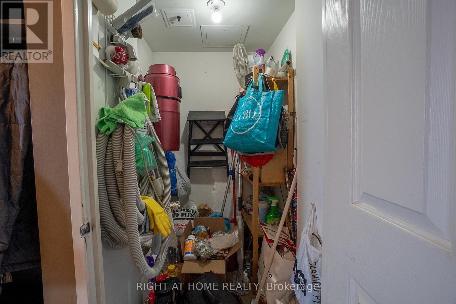 514 - 906 Sheppard Avenue W, Toronto, Ontario  M3H 2T5 - Photo 10 - C12727000