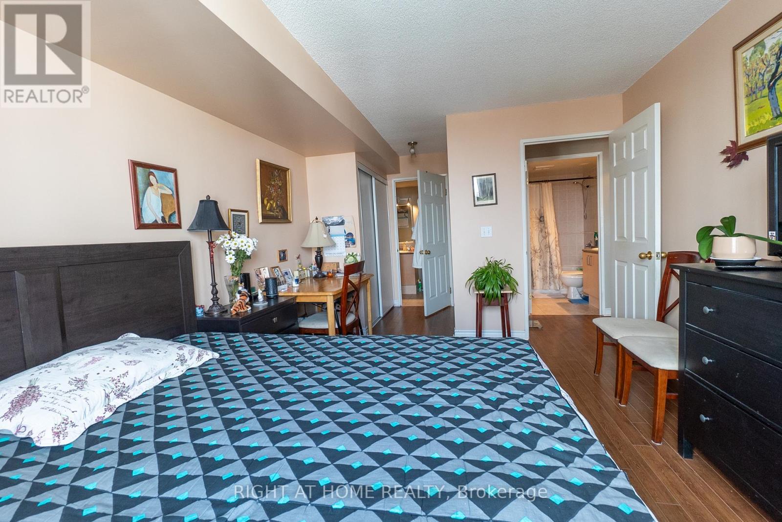 514 - 906 Sheppard Avenue W, Toronto, Ontario  M3H 2T5 - Photo 26 - C12727000