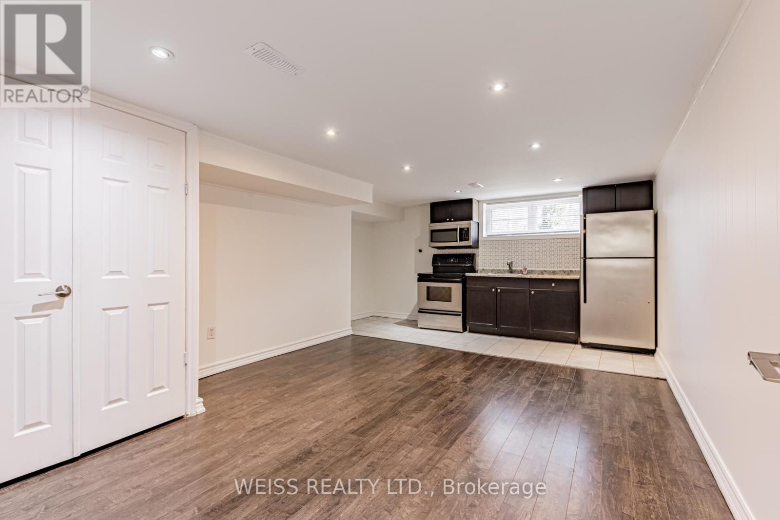 Basement Unit - 3 Acton Ave. Avenue, Toronto, Ontario  M3H 4G6 - Photo 2 - C12727002