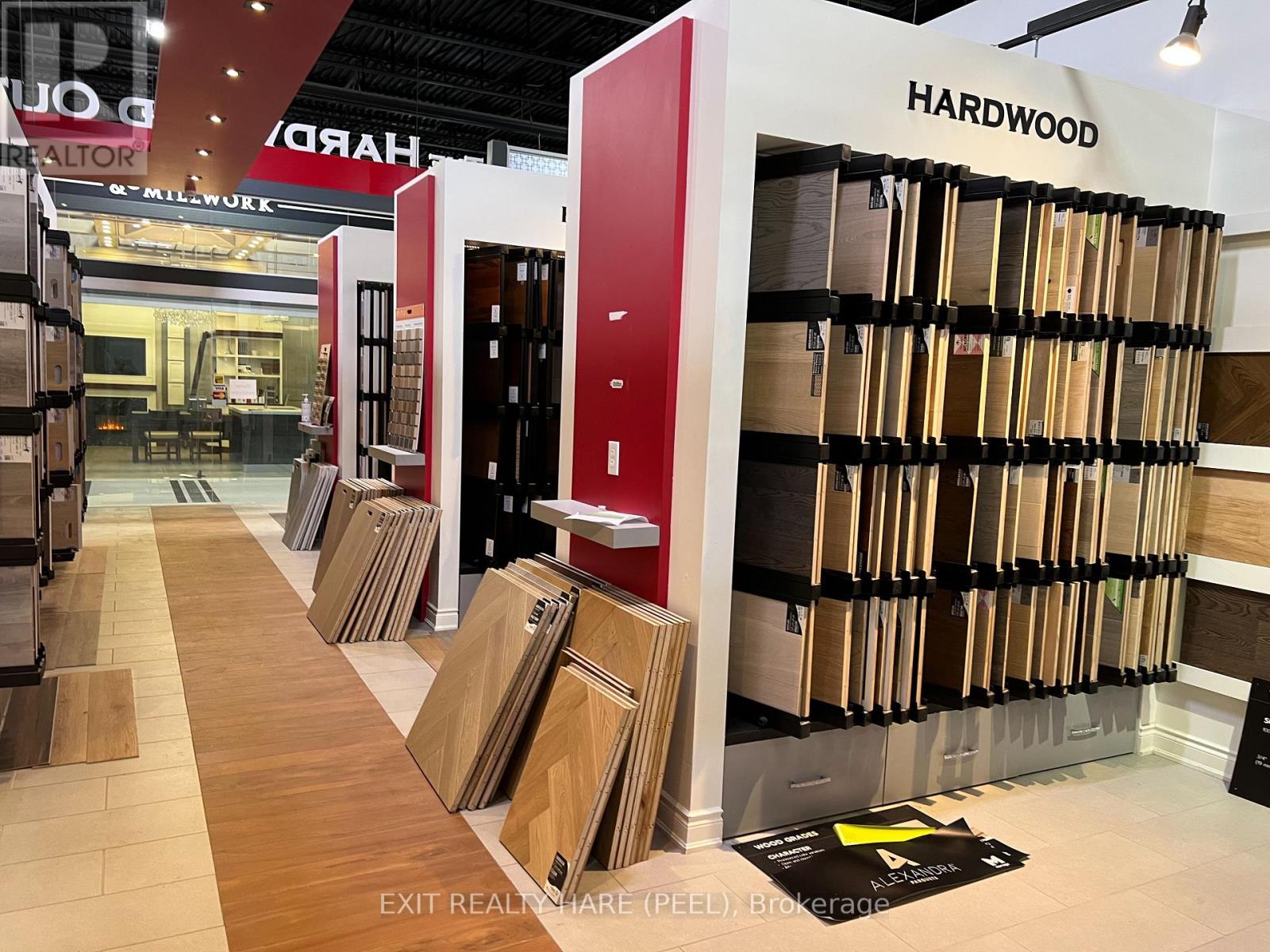 96 - 7250 Keele Street, Vaughan, Ontario  L4K 1Z8 - Photo 3 - N12726978