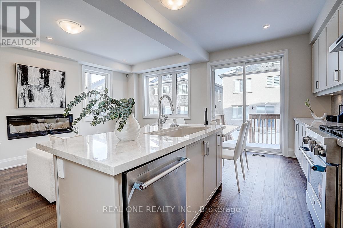 18 Mace Avenue, Richmond Hill, Ontario  L4E 1K8 - Photo 16 - N12726980