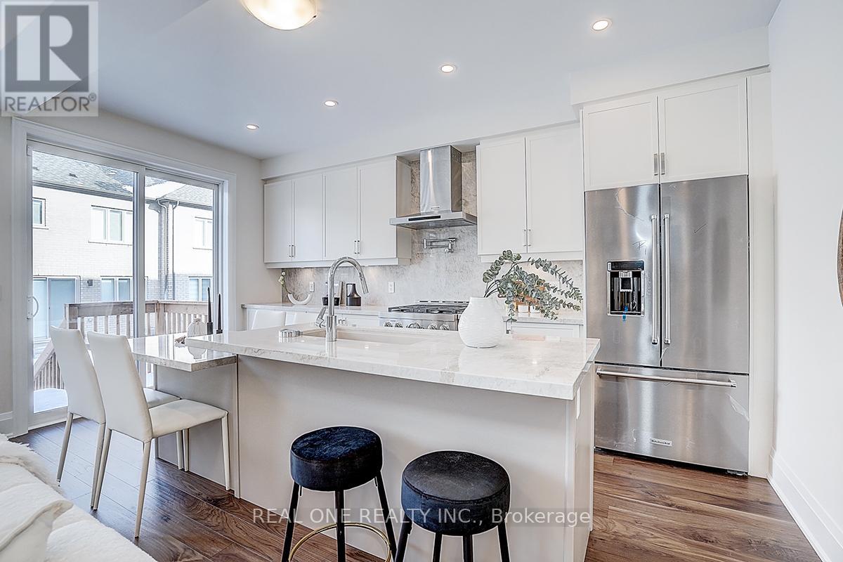 18 Mace Avenue, Richmond Hill, Ontario  L4E 1K8 - Photo 18 - N12726980