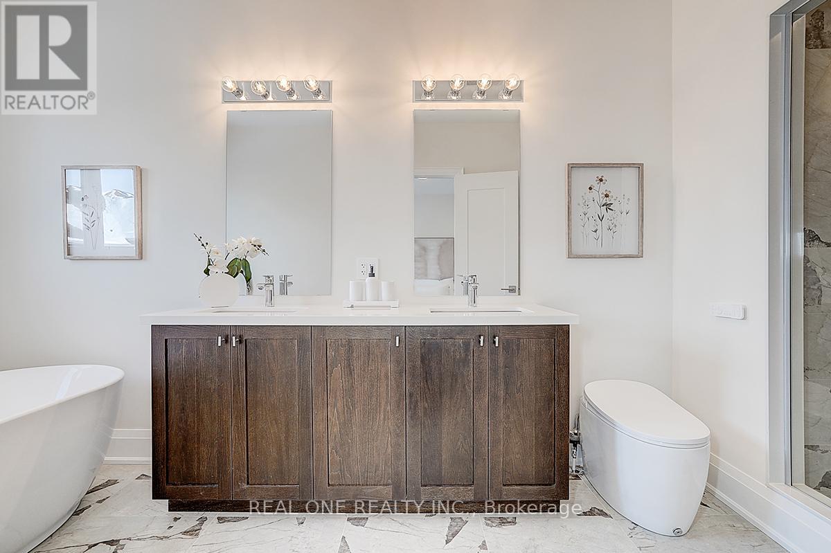 18 Mace Avenue, Richmond Hill, Ontario  L4E 1K8 - Photo 26 - N12726980